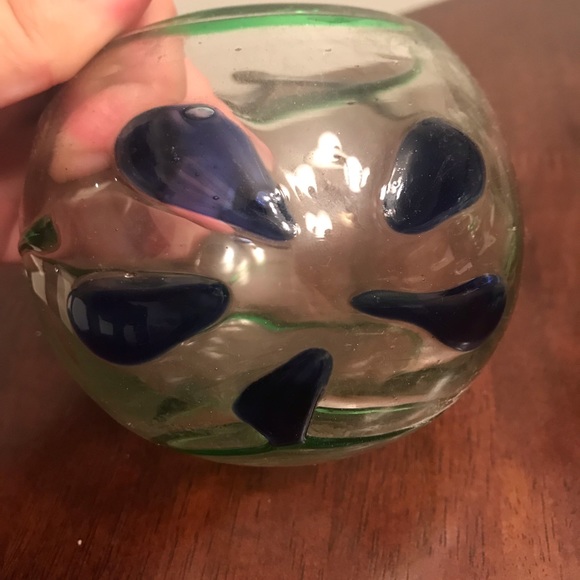 Set of 2 Glass Candle Holders - Picture 2 of 5